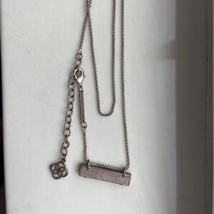 Kendra Scott Leanor rose quartz necklacee